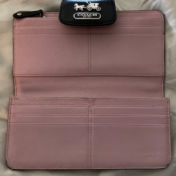 Coach Black Leather StageCoach Wallet - Picture 2 of 4